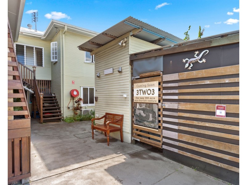 535 Esplanade, Urangan QLD 4655