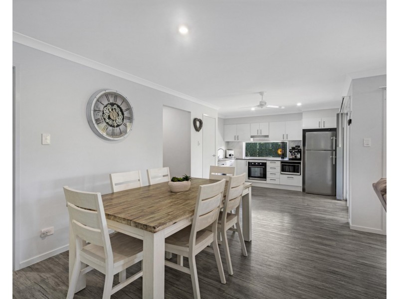 46 North Street, Point Vernon QLD 4655