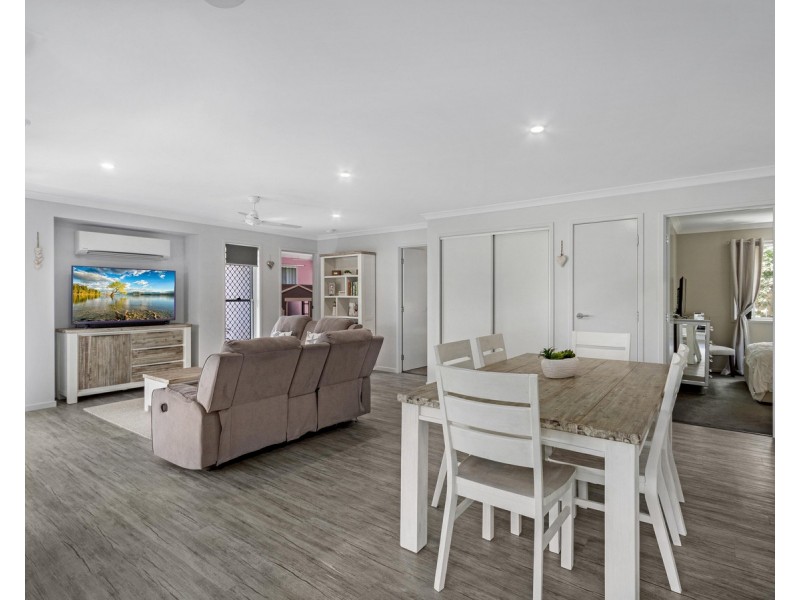 46 North Street, Point Vernon QLD 4655