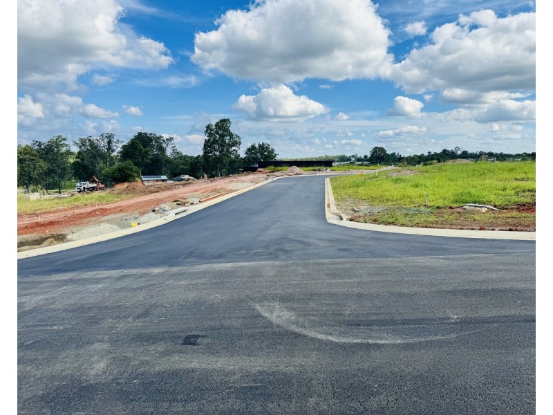 22 Macadamia, Tinana QLD 4650