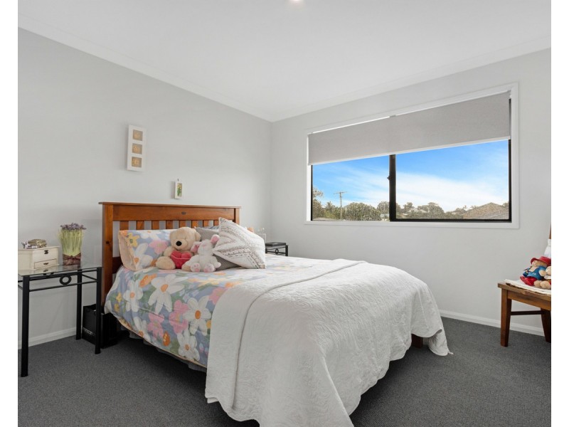 116 Limpus Street, Urangan QLD 4655