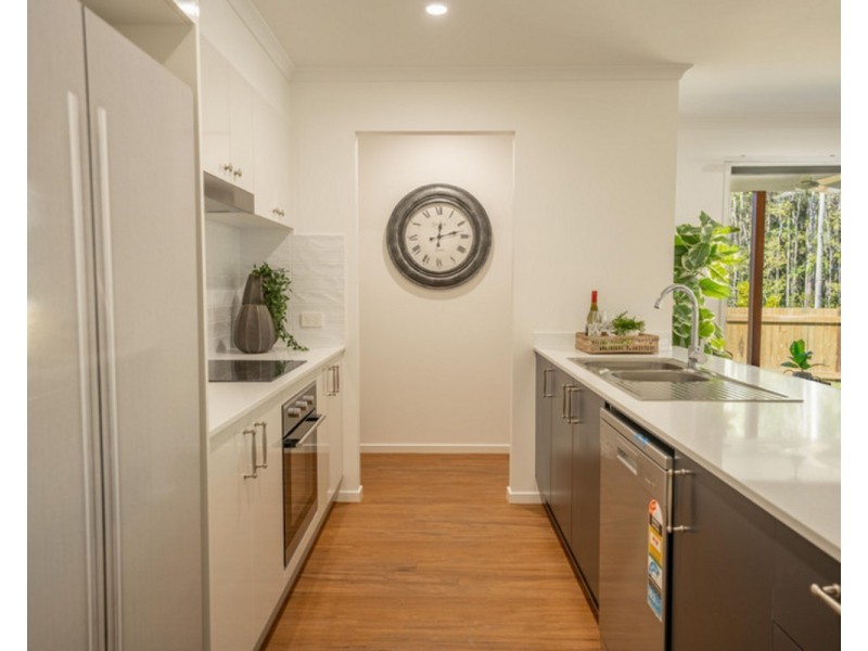 18 Milkman Way, Kawungan QLD 4655