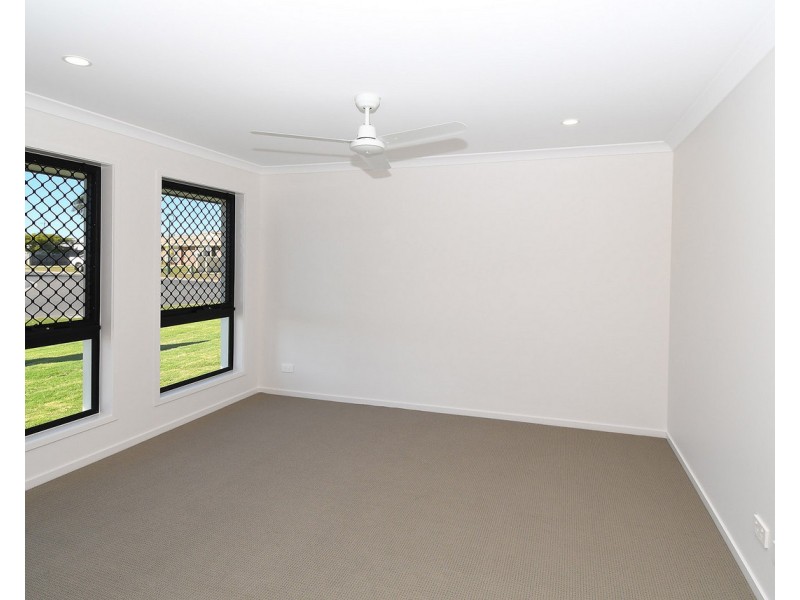 Eli Waters QLD 4655