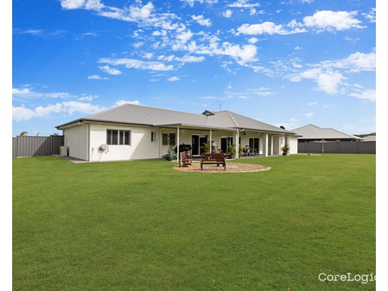 1 Dakota Close, Booral QLD 4655