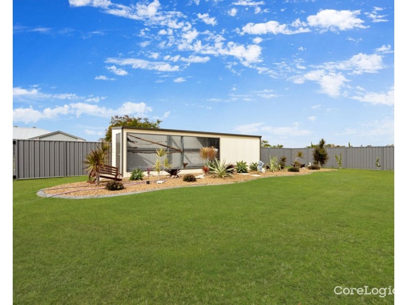 1 Dakota Close, Booral QLD 4655