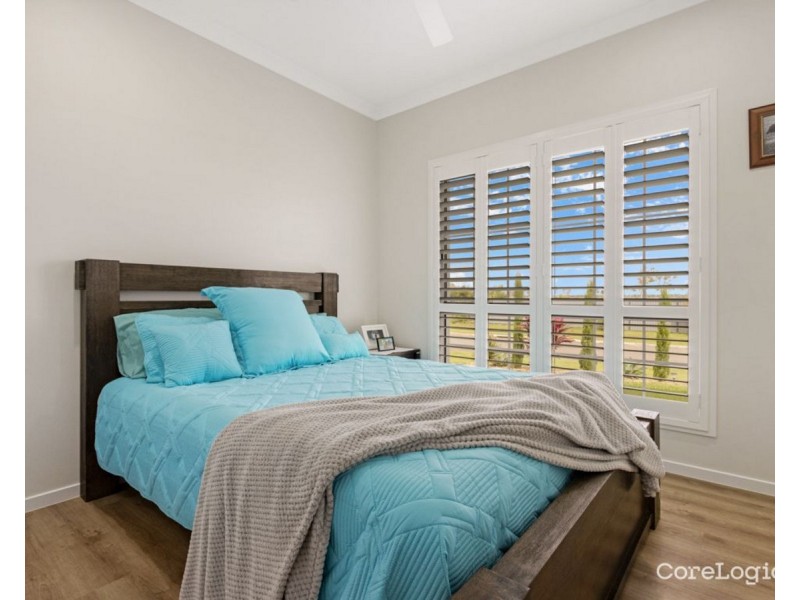 1 Dakota Close, Booral QLD 4655