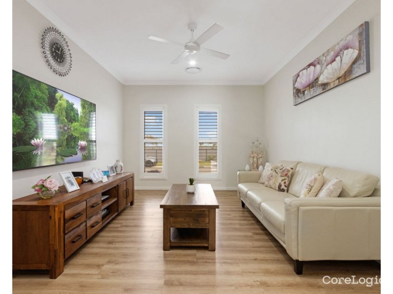 1 Dakota Close, Booral QLD 4655