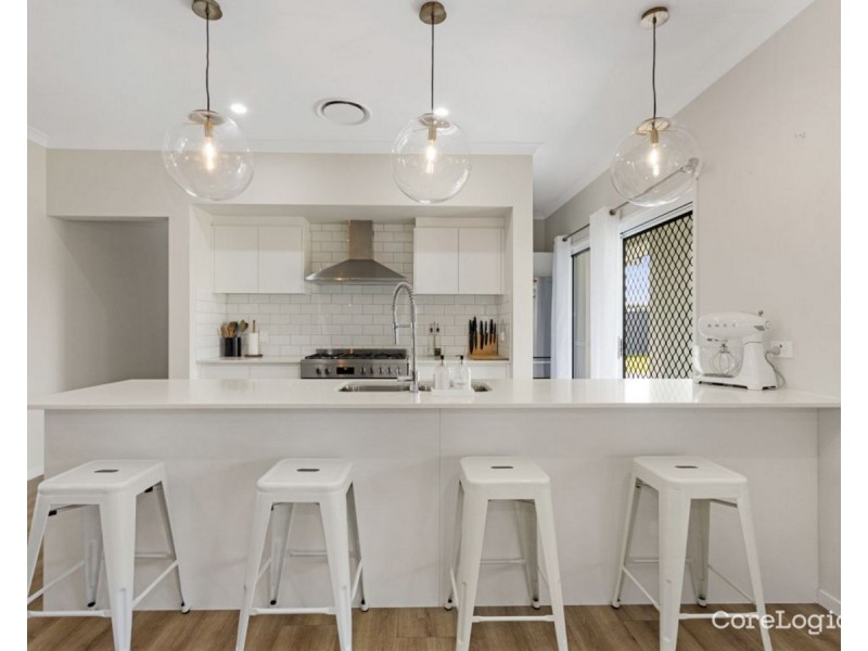 1 Dakota Close, Booral QLD 4655