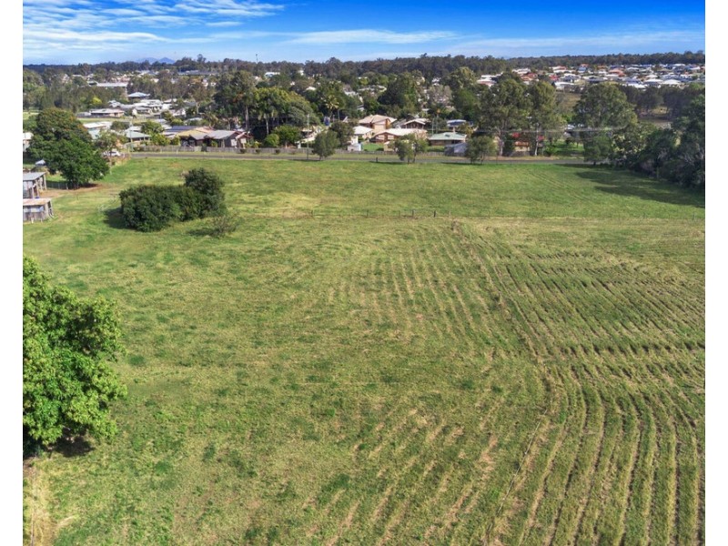 34 Central Road, Tinana QLD 4650