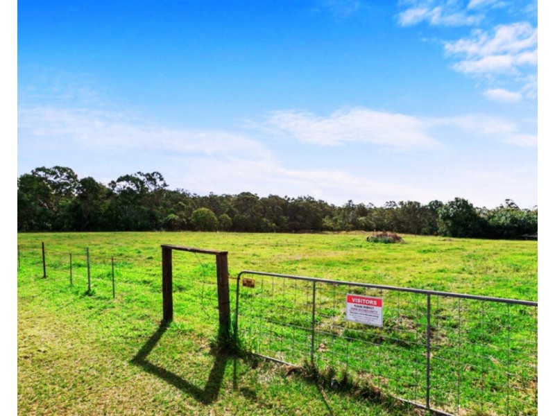 34 Central Road, Tinana QLD 4650