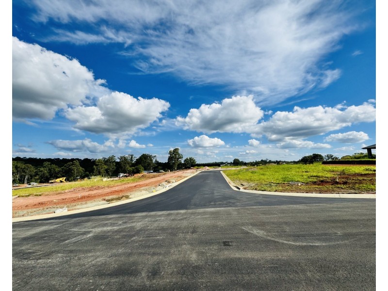 73 New Road, Tinana QLD 4650