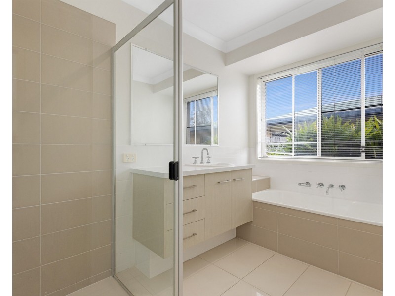 25 Boat Harbour Drive, Urraween QLD 4655