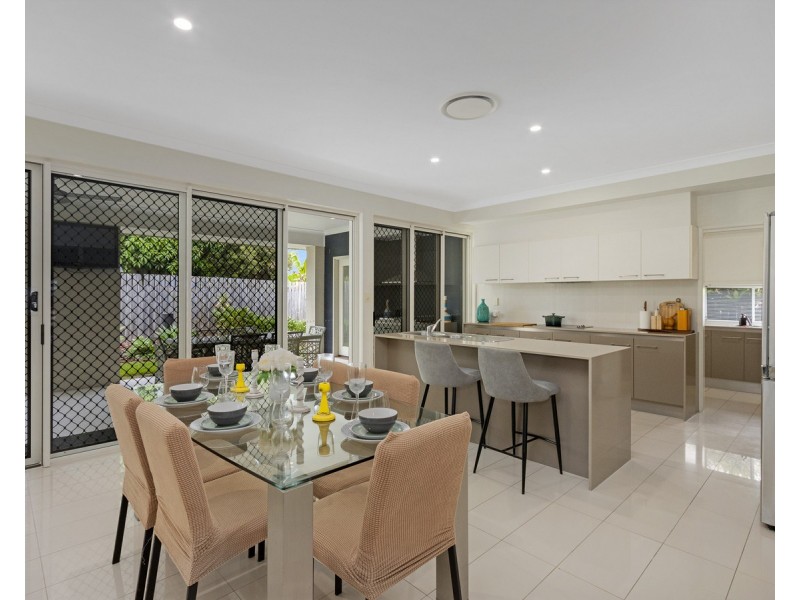 25 Boat Harbour Drive, Urraween QLD 4655