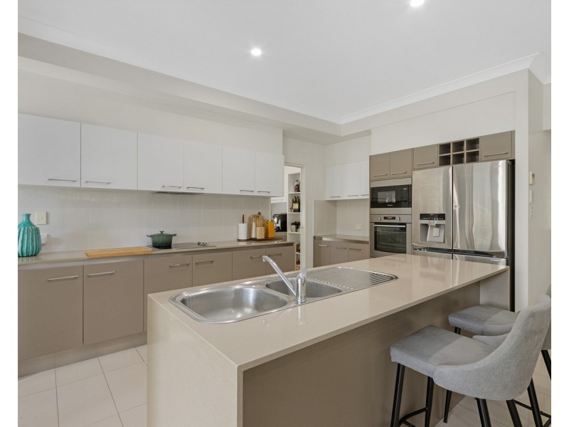 25 Boat Harbour Drive, Urraween QLD 4655