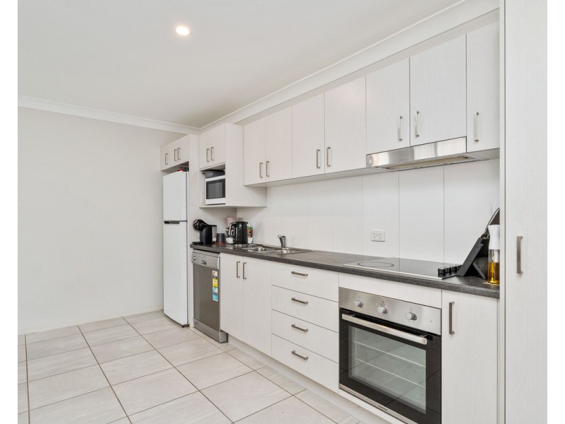 15 Eli Court, Kawungan QLD 4655