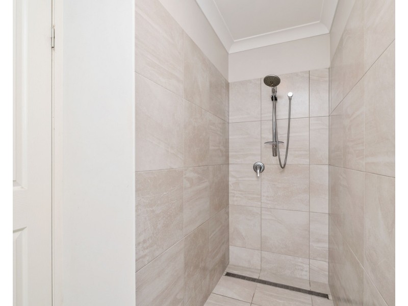 15 Eli Court, Kawungan QLD 4655