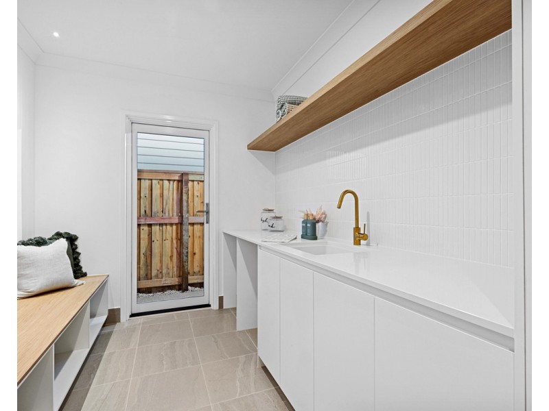 Lot 418 New Road, Nikenbah QLD 4655