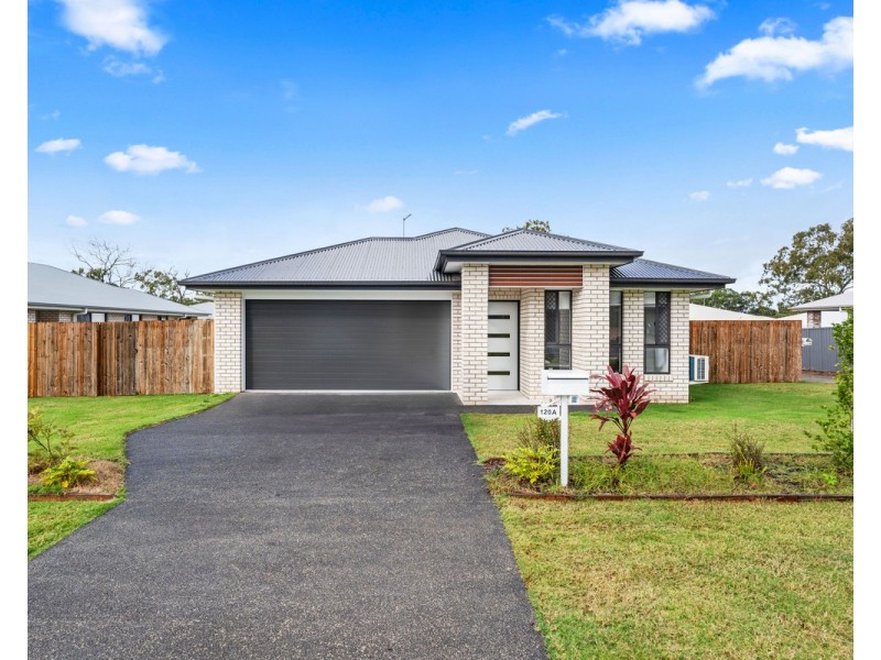 120 A Bideford Street, Torquay QLD 4655