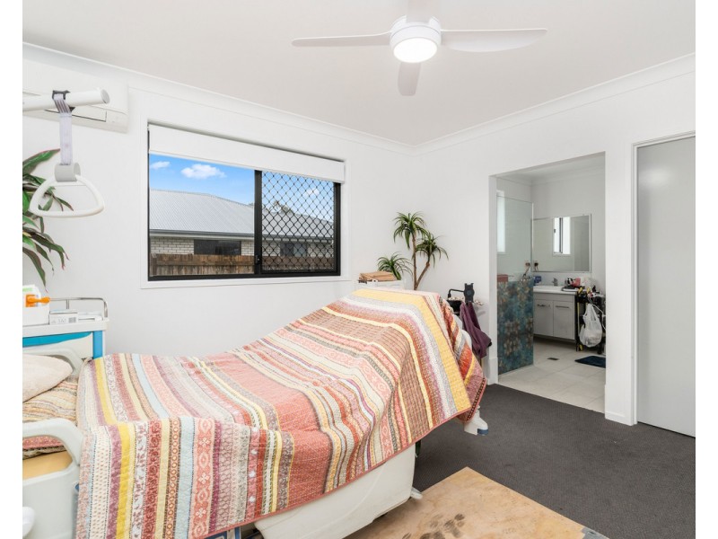 120 A Bideford Street, Torquay QLD 4655