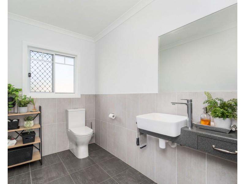 371 Honeyeater Drive, Walligan QLD 4655