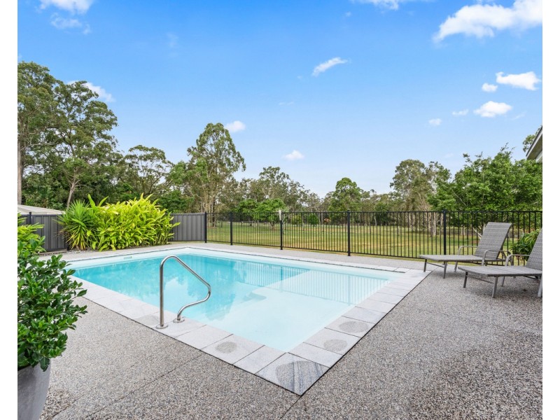 371 Honeyeater Drive, Walligan QLD 4655
