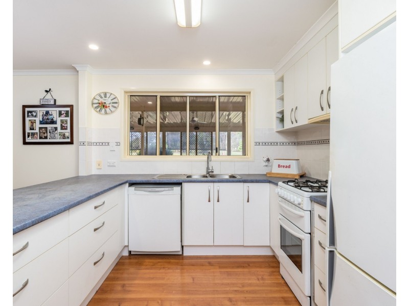 371 Honeyeater Drive, Walligan QLD 4655