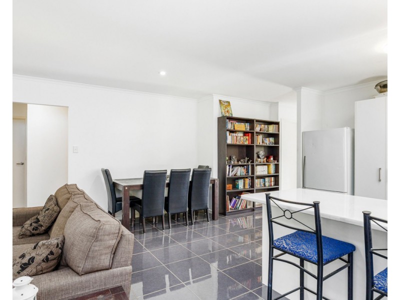 76 Palm Way, Dundowran Beach QLD 4655