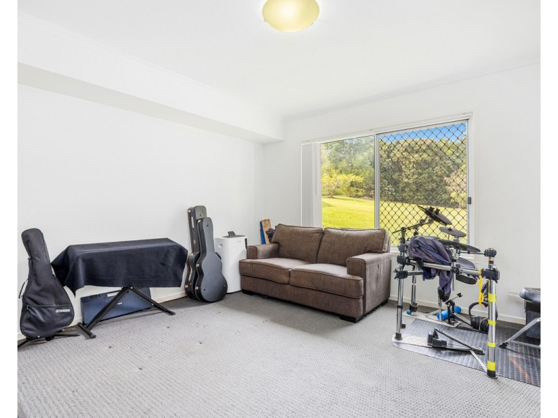 76 Palm Way, Dundowran Beach QLD 4655