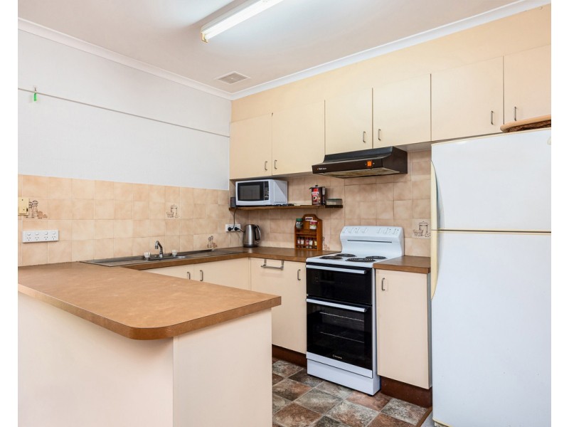 6/436 Esplanade, Torquay QLD 4655