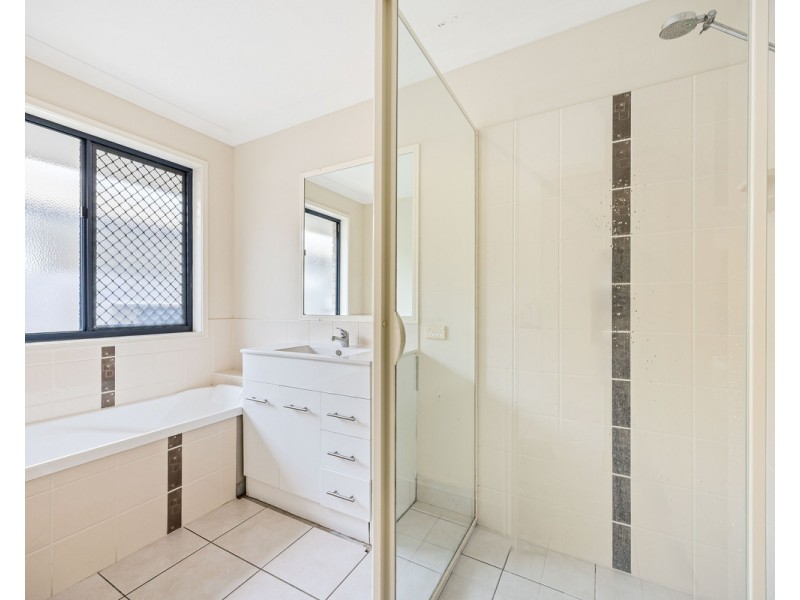 19 Bayswater Drive, Urraween QLD 4655
