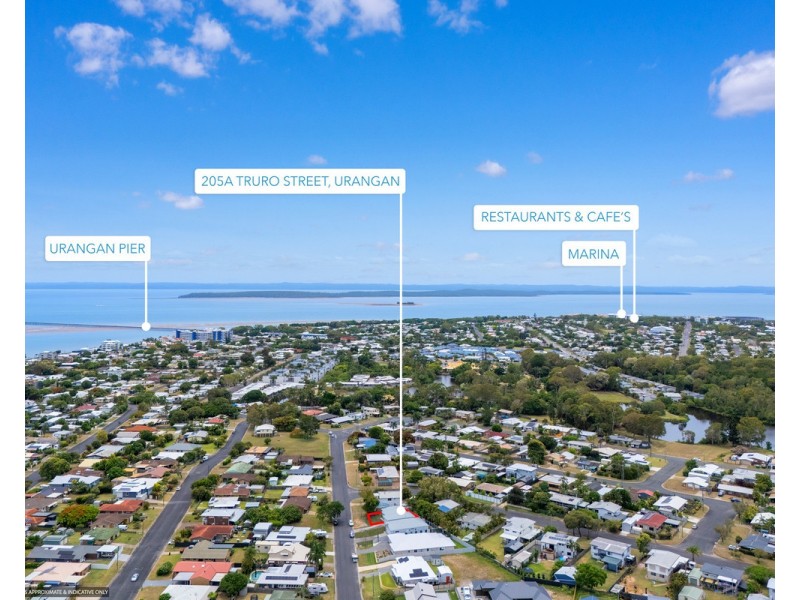 2/205 Truro Street, Urangan QLD 4655