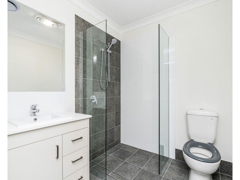 8 Ocean Edge Road, Burrum Heads QLD 4659