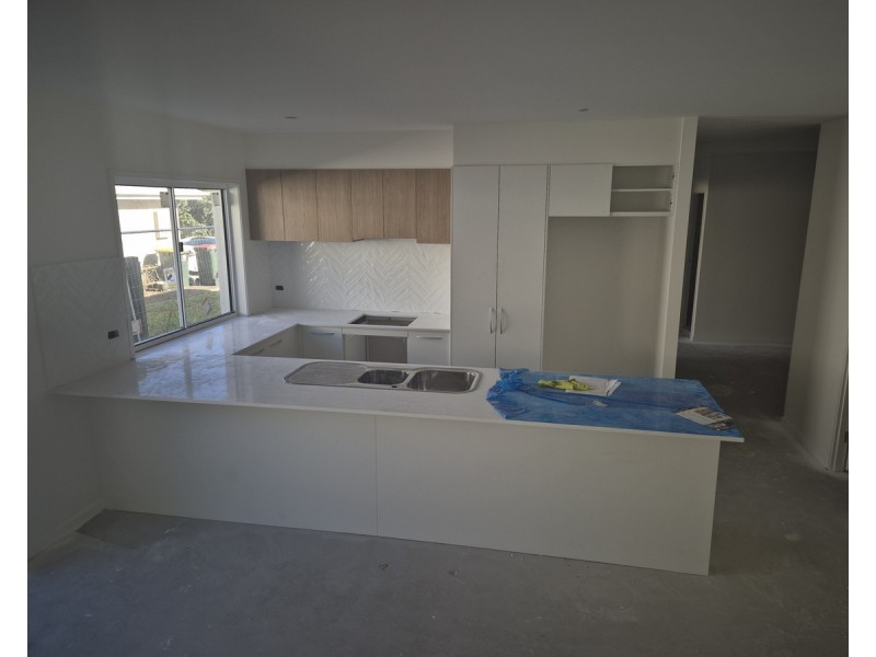 1 Eva Court, Nambour QLD 4560