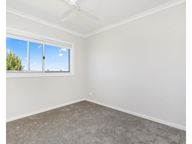 10 Hovea Circuit, Nikenbah QLD 4655