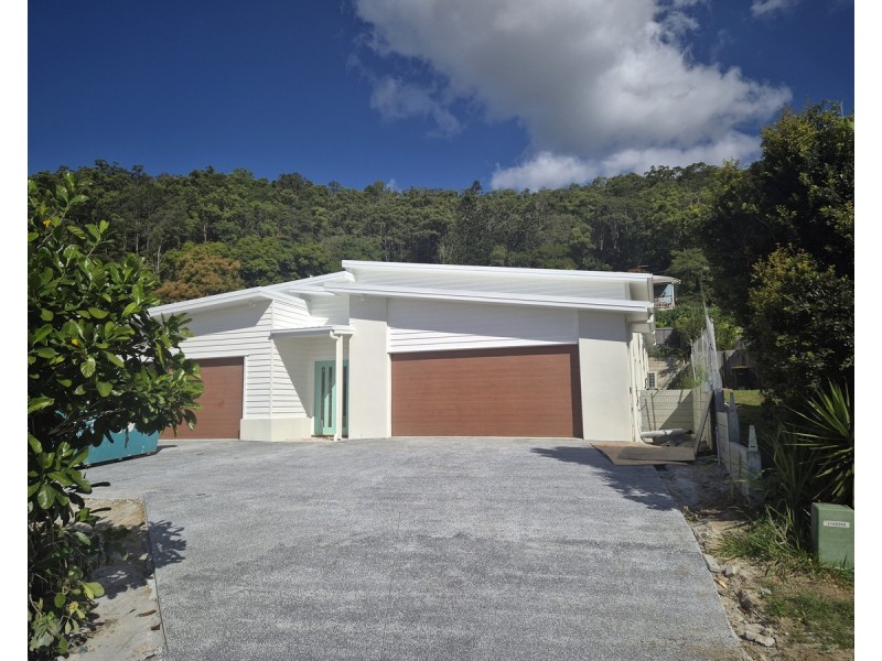 2/1 Eva Place, Nambour QLD 4560