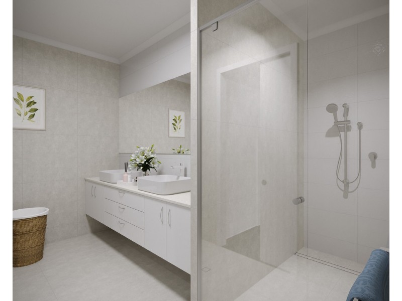 2/1 Eva Place, Nambour QLD 4560