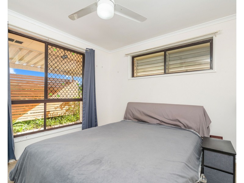 15 Parkway Drive, Scarness QLD 4655