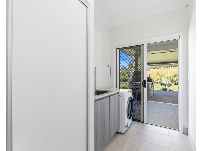 61 Pedelty Lane, Dundowran QLD 4655
