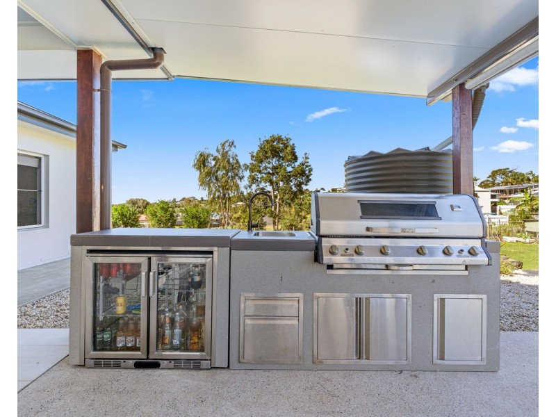 61 Pedelty Lane, Dundowran QLD 4655