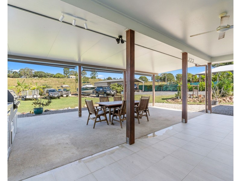 61 Pedelty Lane, Dundowran QLD 4655