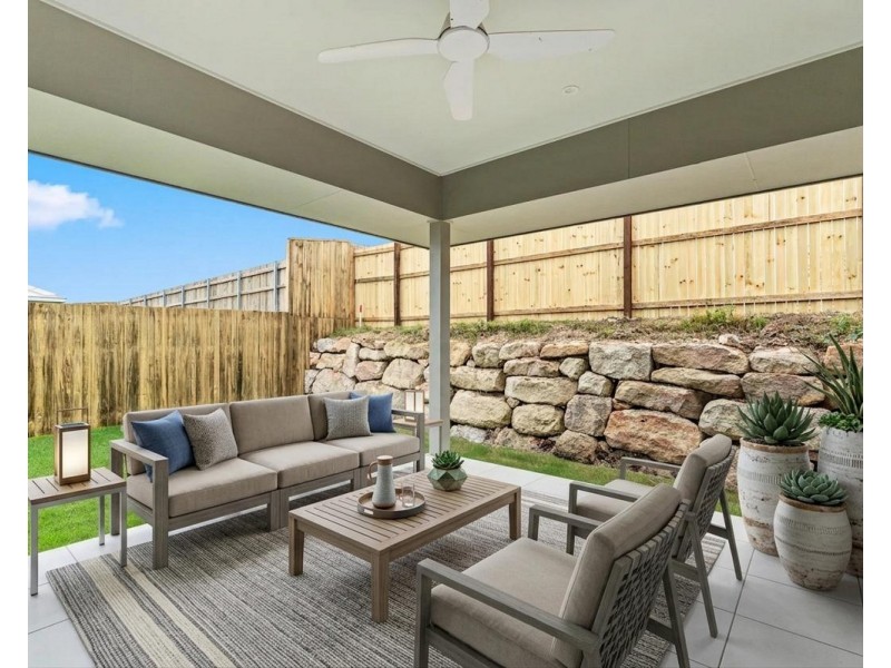 7 cooper Circuit, Nikenbah QLD 4655
