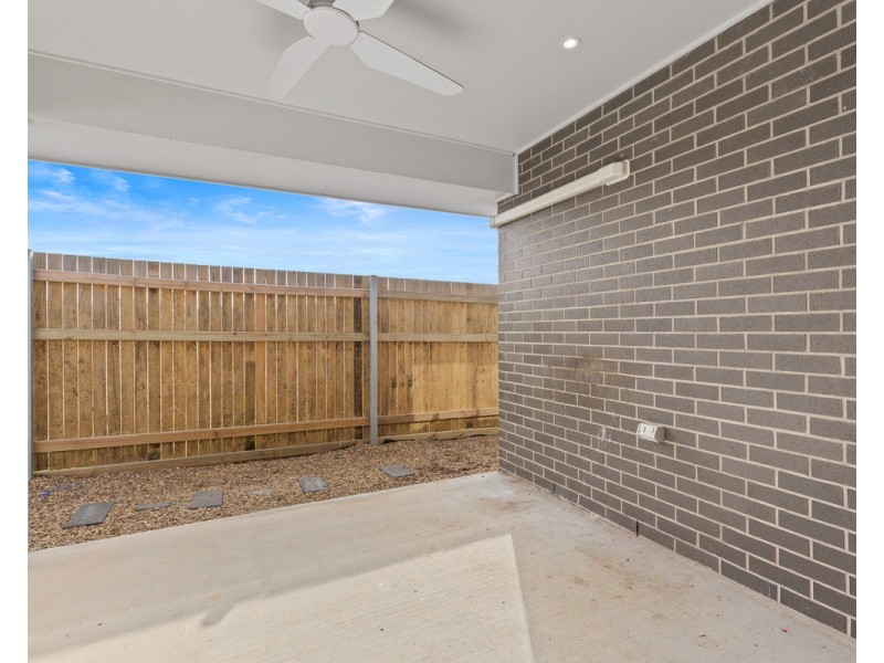 11 Miraflores Place, Wondunna QLD 4655