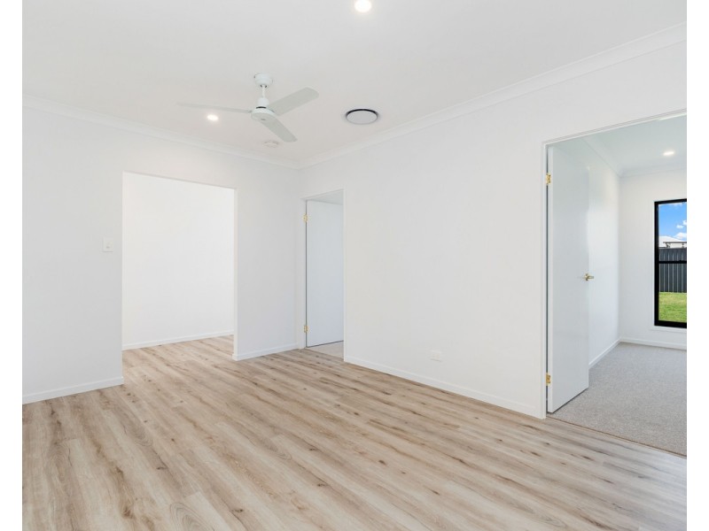 9 Humpback Circuit, Booral QLD 4655