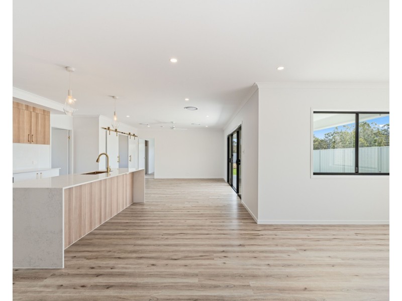 9 Humpback Circuit, Booral QLD 4655
