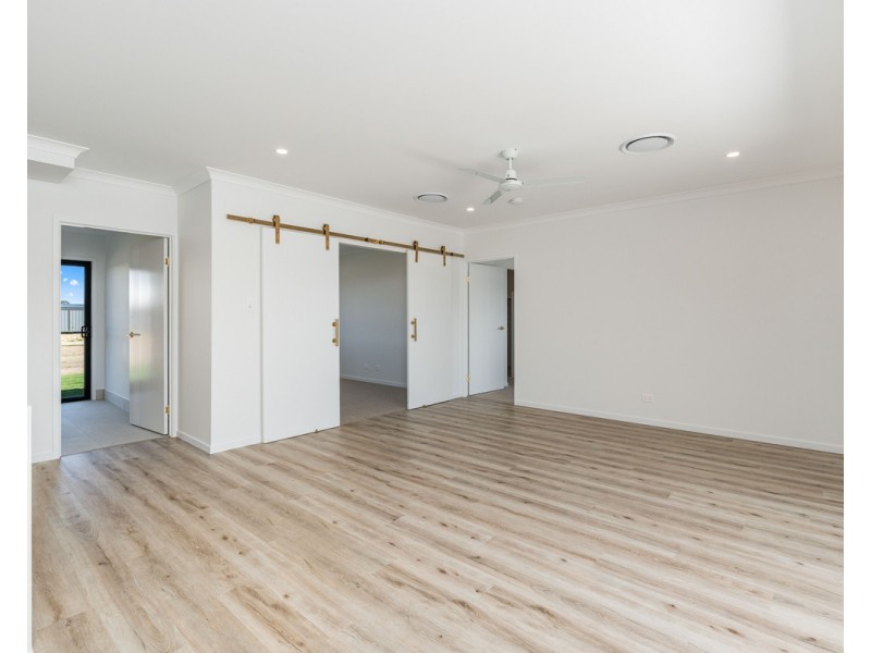9 Humpback Circuit, Booral QLD 4655