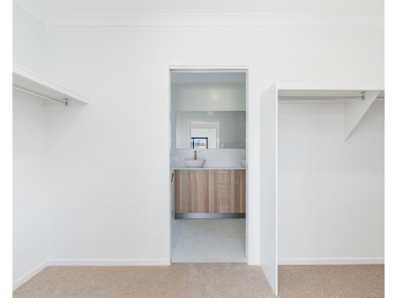 9 Humpback Circuit, Booral QLD 4655