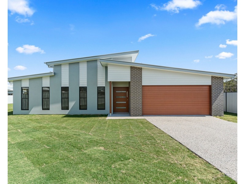 7 Humpback Circuit, Booral QLD 4655