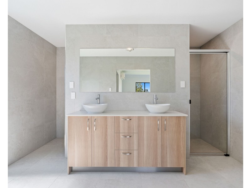 7 Humpback Circuit, Booral QLD 4655