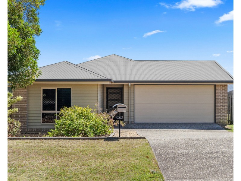 4 Bentley Way, Urraween QLD 4655
