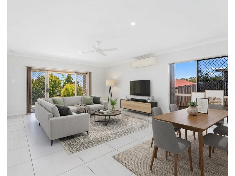 4 Bentley Way, Urraween QLD 4655